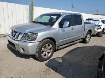  Salvage Nissan Titan