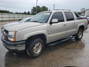  Salvage Chevrolet Avalanche