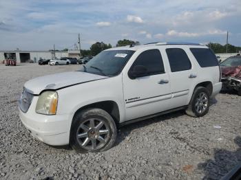  Salvage GMC Yukon