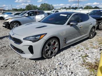  Salvage Kia Stinger