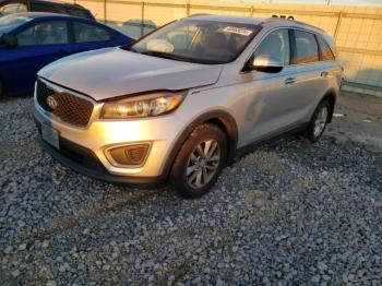  Salvage Kia Sorento