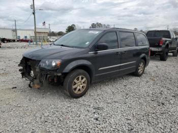  Salvage Chrysler Minivan