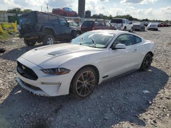  Salvage Ford Mustang