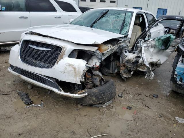  Salvage Chrysler 300