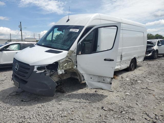  Salvage Mercedes-Benz Sprinter