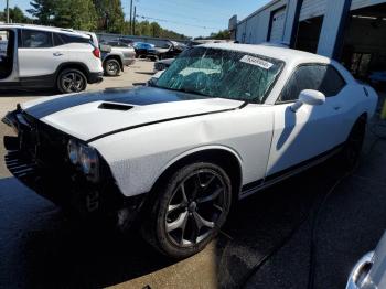  Salvage Dodge Challenger