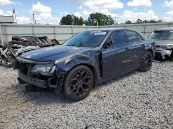  Salvage Chrysler 300