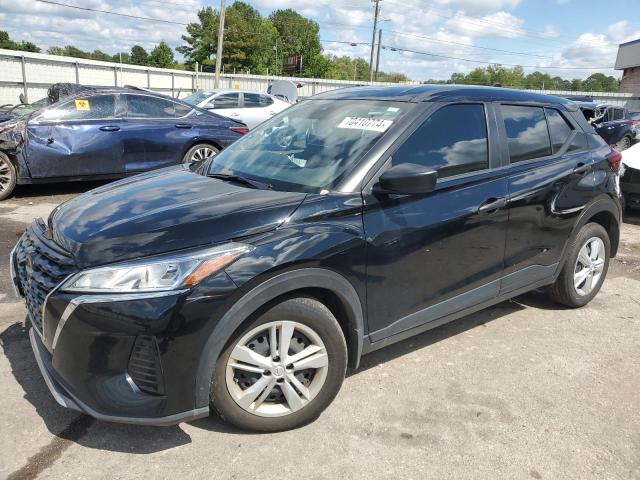  Salvage Nissan Kicks