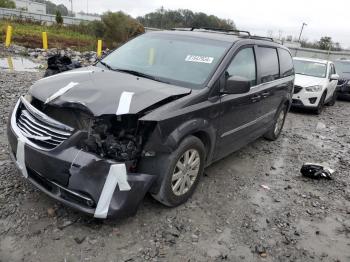  Salvage Chrysler Minivan