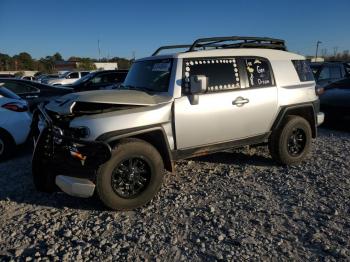  Salvage Toyota FJ Cruiser