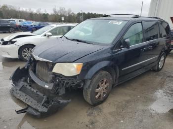  Salvage Chrysler Minivan