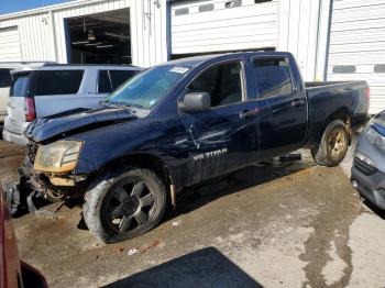  Salvage Nissan Titan