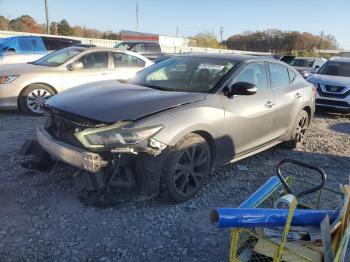  Salvage Nissan Maxima