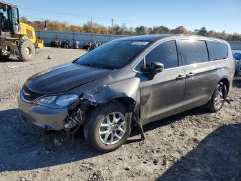  Salvage Chrysler Pacifica