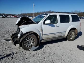  Salvage Nissan Pathfinder