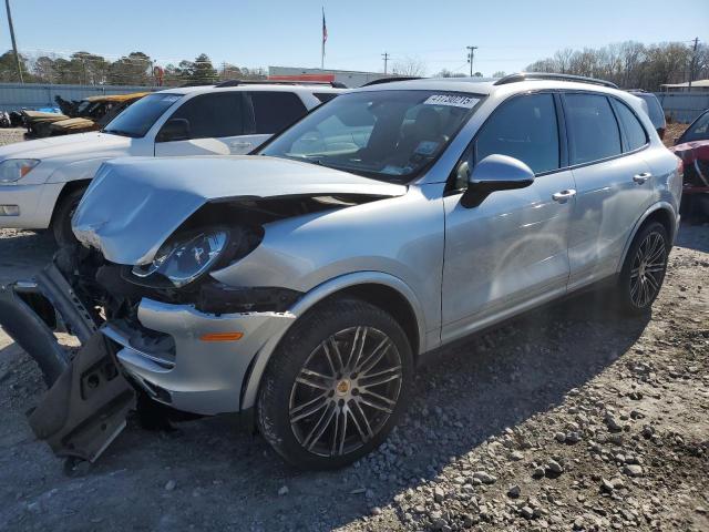  Salvage Porsche Cayenne