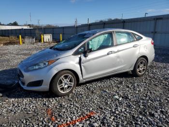  Salvage Ford Fiesta