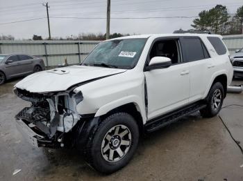  Salvage Toyota 4Runner