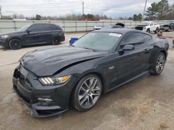  Salvage Ford Mustang