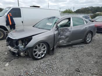  Salvage Hyundai Equus