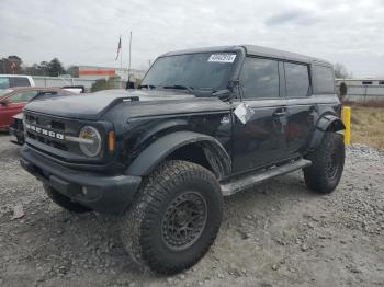  Salvage Ford Bronco
