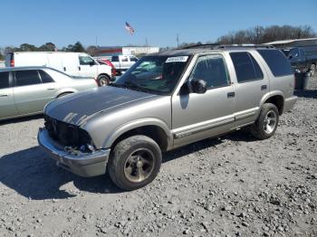  Salvage Chevrolet Blazer