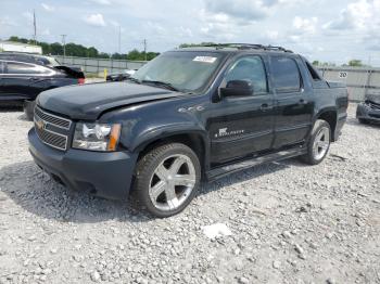  Salvage Chevrolet Avalanche