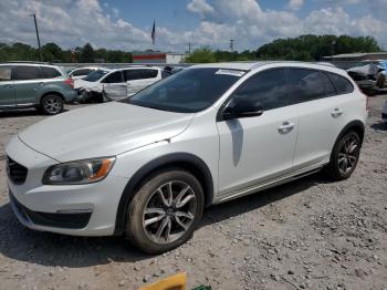  Salvage Volvo V60