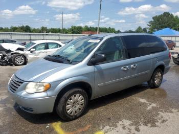  Salvage Chrysler Minivan