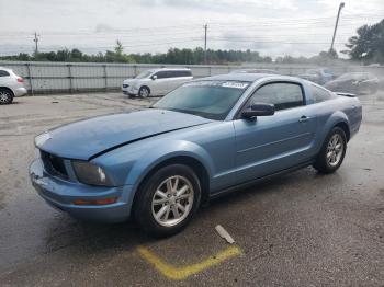  Salvage Ford Mustang