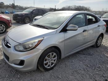 Salvage Hyundai ACCENT