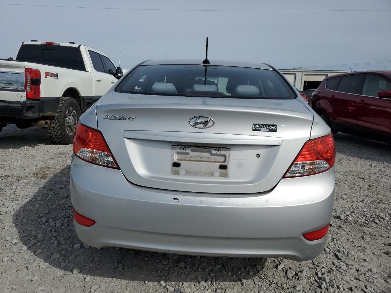Hyundai ACCENT Gls Image 5