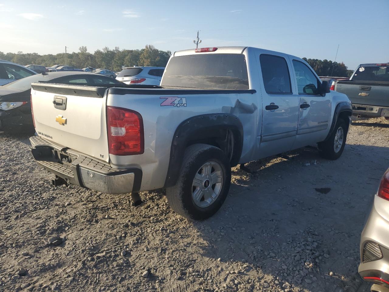 Chevrolet Silverado K1500 Lt Image 2
