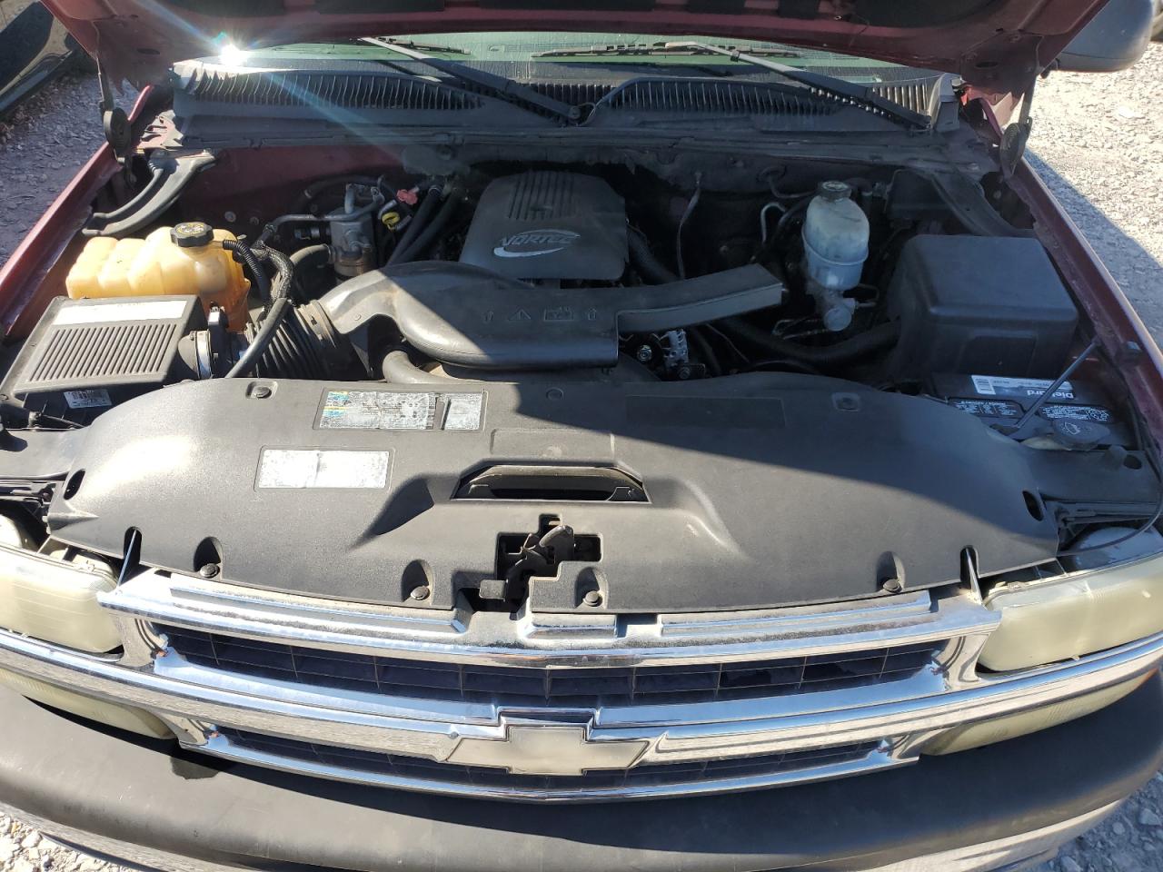 Chevrolet Suburban C1500 Image 11