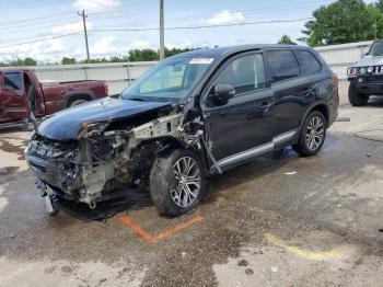  Salvage Mitsubishi Outlander