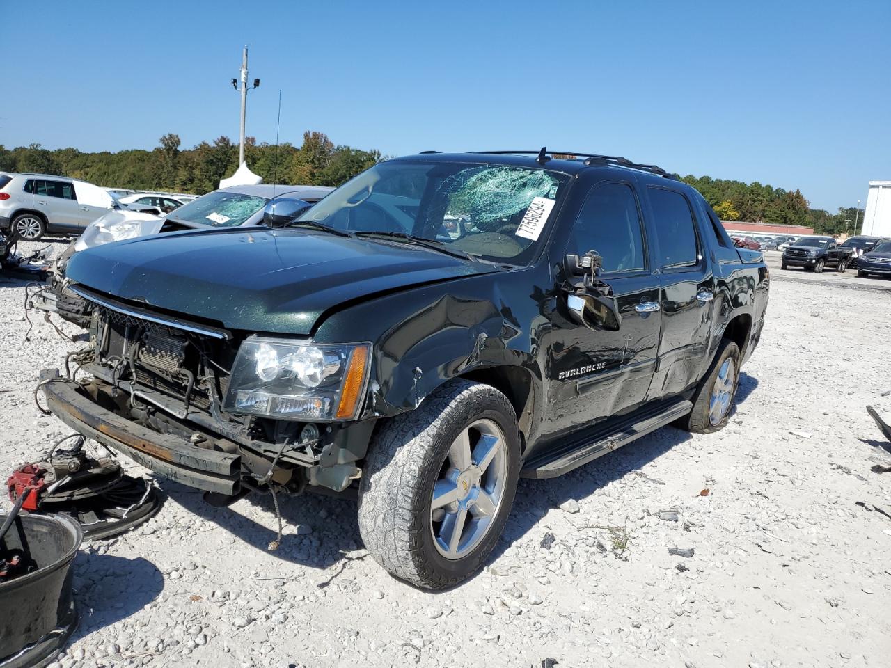 Chevrolet Avalanche Lt Image 1