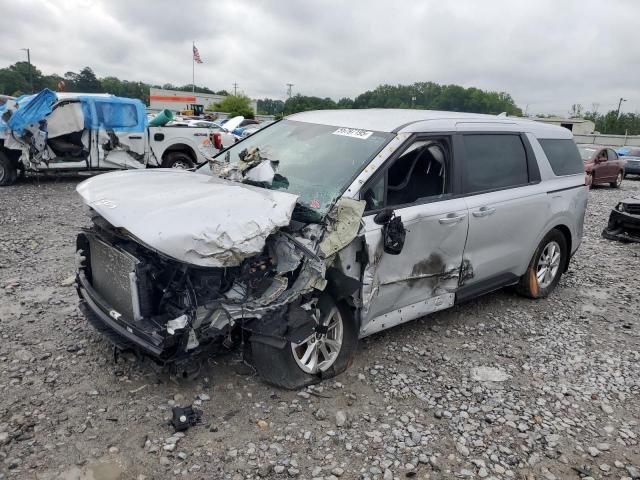  Salvage Kia Carnival