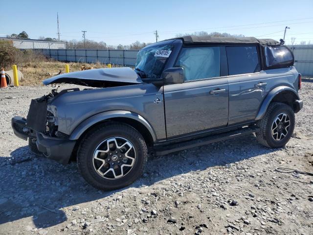  Salvage Ford Bronco