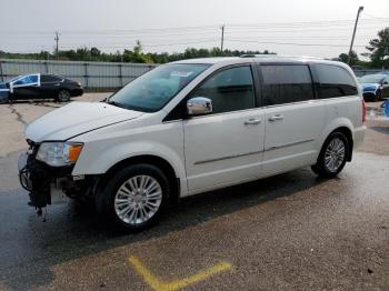  Salvage Chrysler Minivan