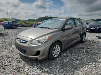  Salvage Hyundai ACCENT
