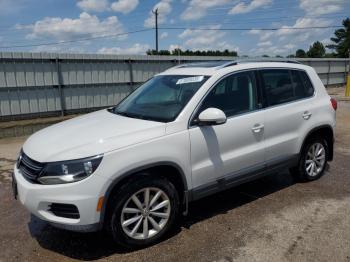  Salvage Volkswagen Tiguan