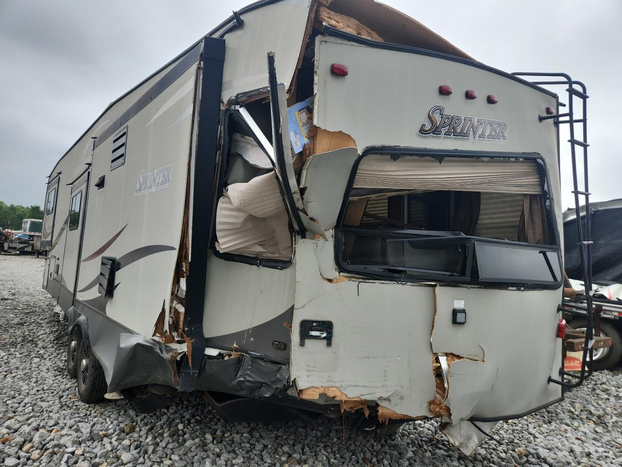 Keystone Springdale Image 5