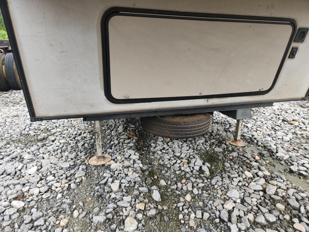 Keystone Springdale Image 6