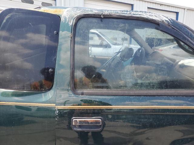 Toyota Tacoma Xtracab Prerunner Image 11