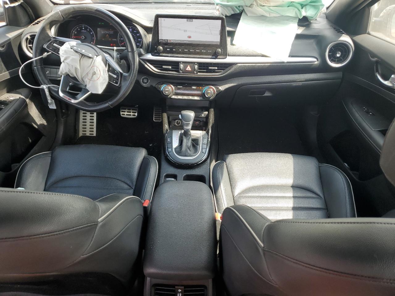 Kia Forte Gt Line Image 7