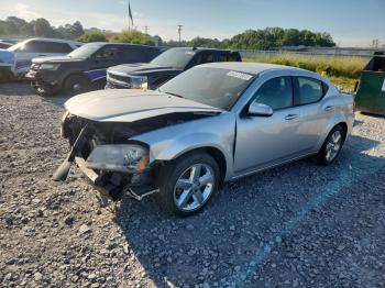  Salvage Dodge Avenger