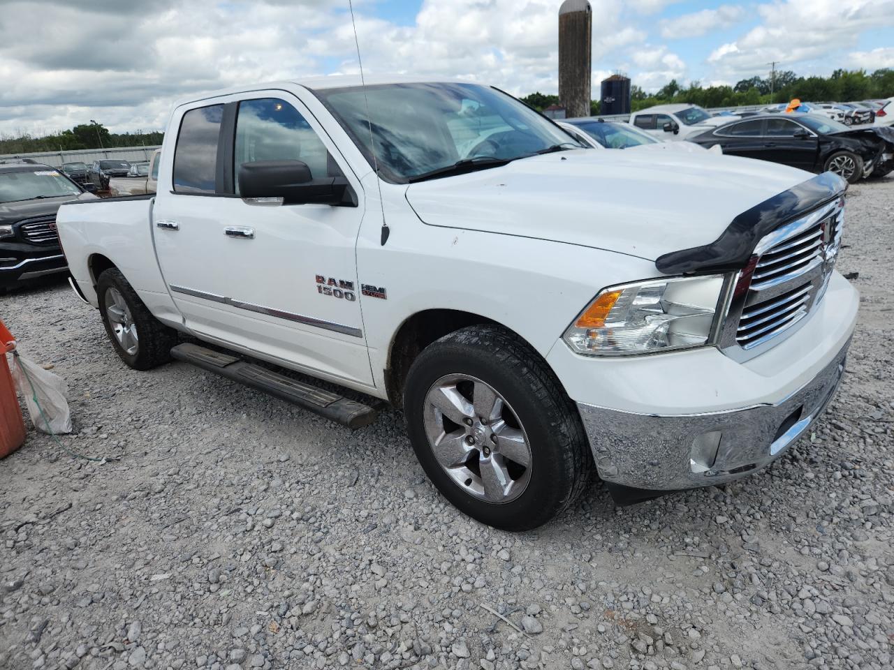 Ram 1500 Slt Image 4