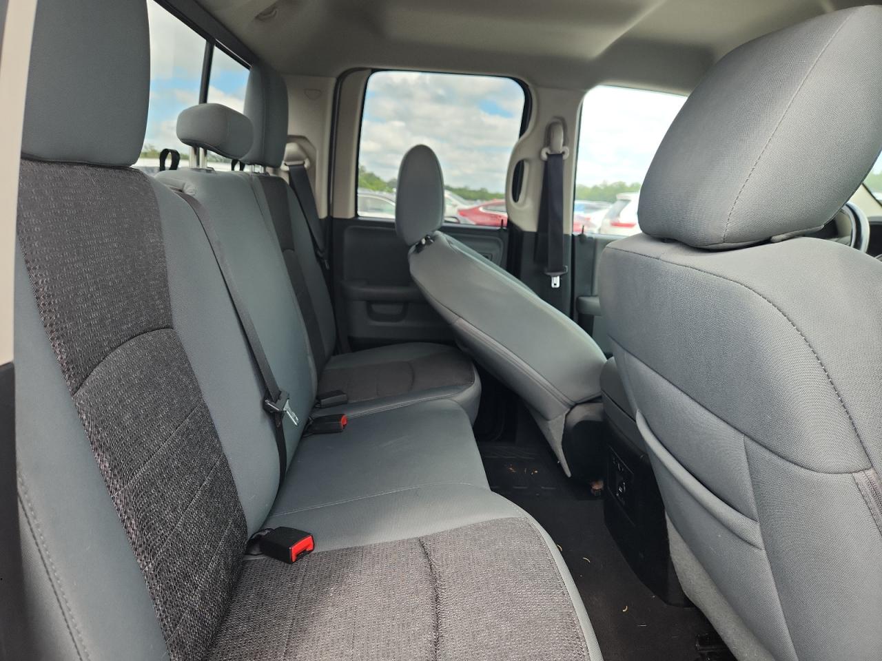 Ram 1500 Slt Image 12