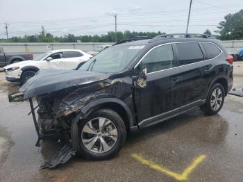  Salvage Subaru Ascent