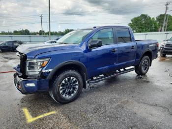  Salvage Nissan Titan